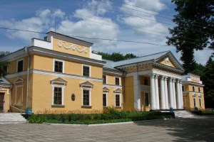 Дворец Ганской, Верховня. Автор фото - А. Михайлик